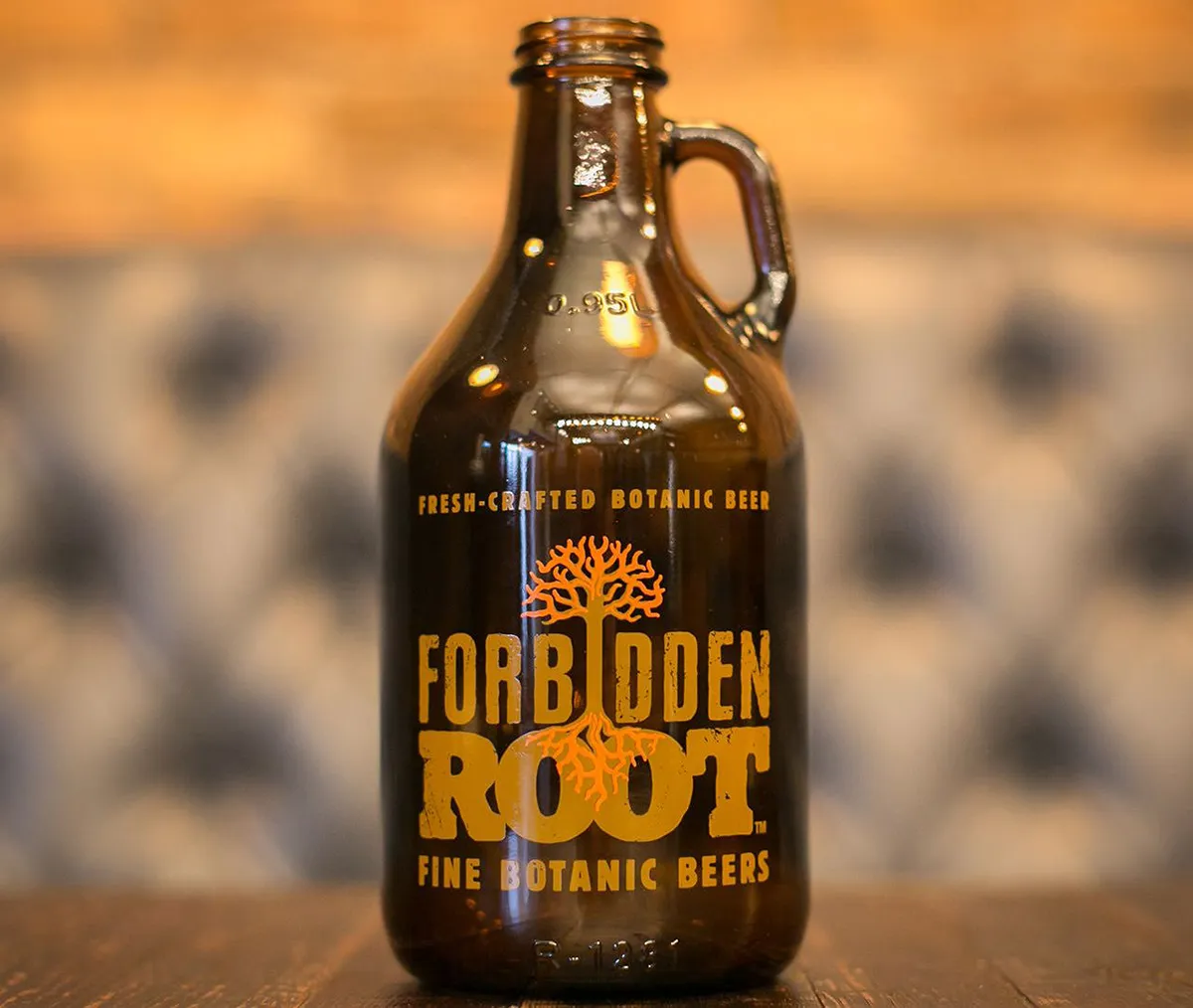 GROWLERS: GLASS OR METAL?